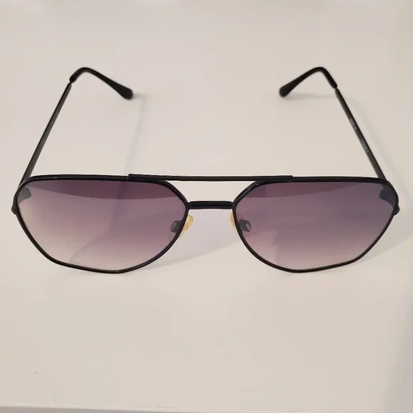 Forever 21 Modern Geometric Purple Ombre Black Wire Frame Aviator Sunglasses - Picture 2 of 9